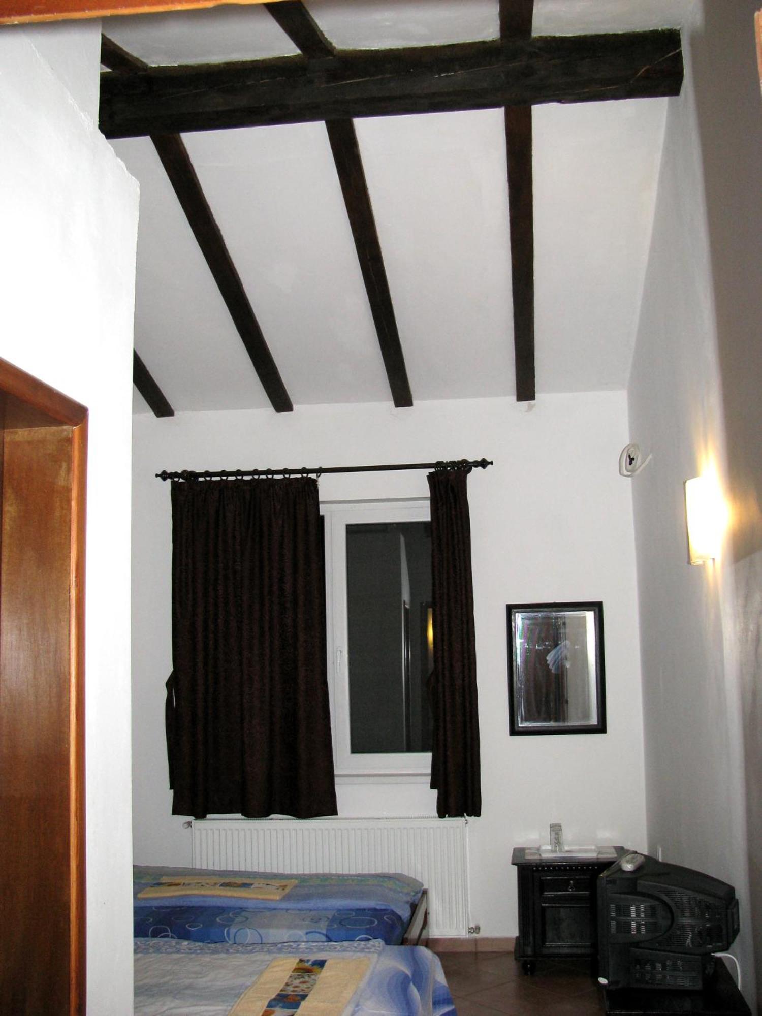 Guest House Familia Szamovodene Kültér fotó