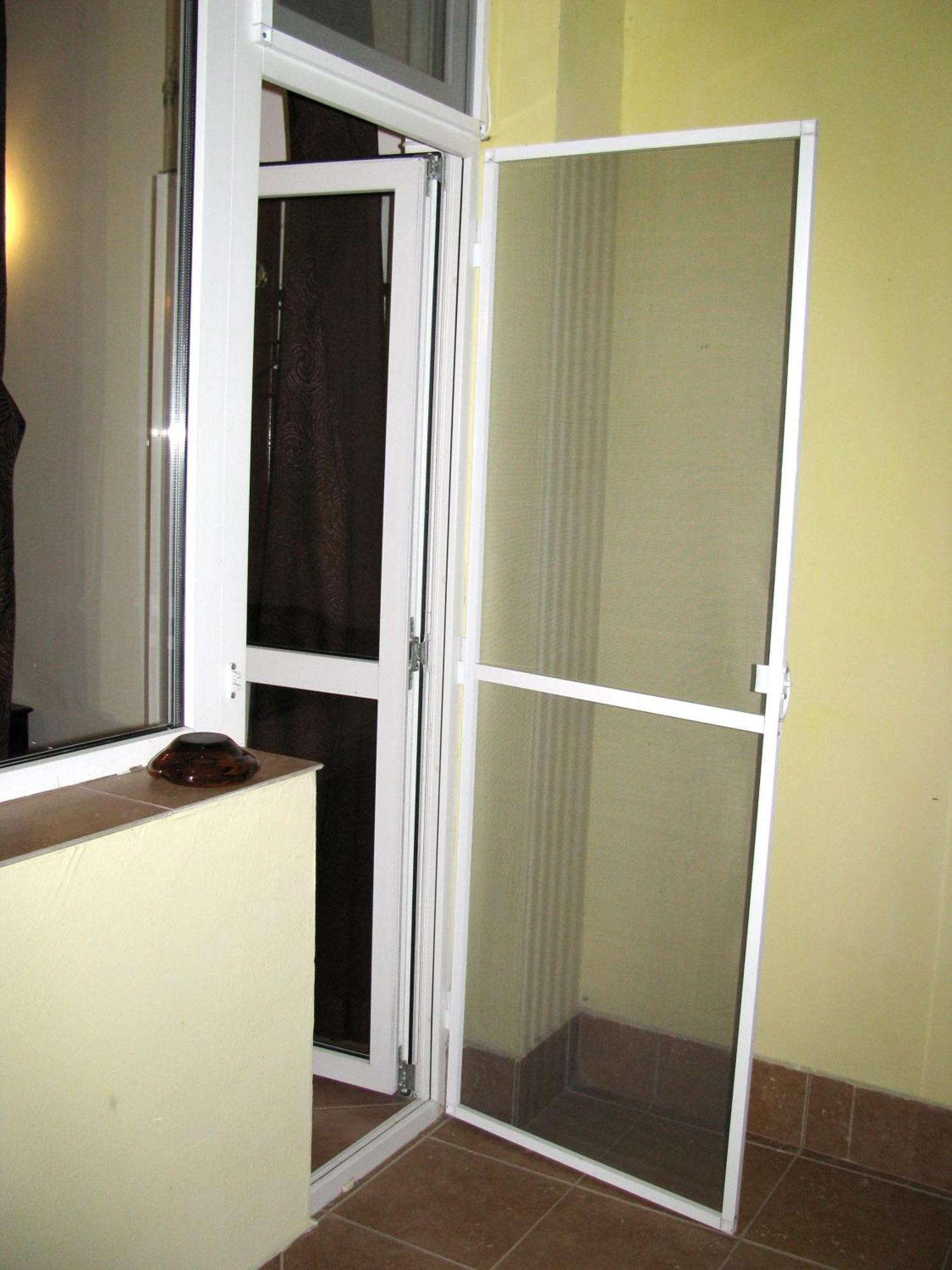 Guest House Familia Szamovodene Kültér fotó