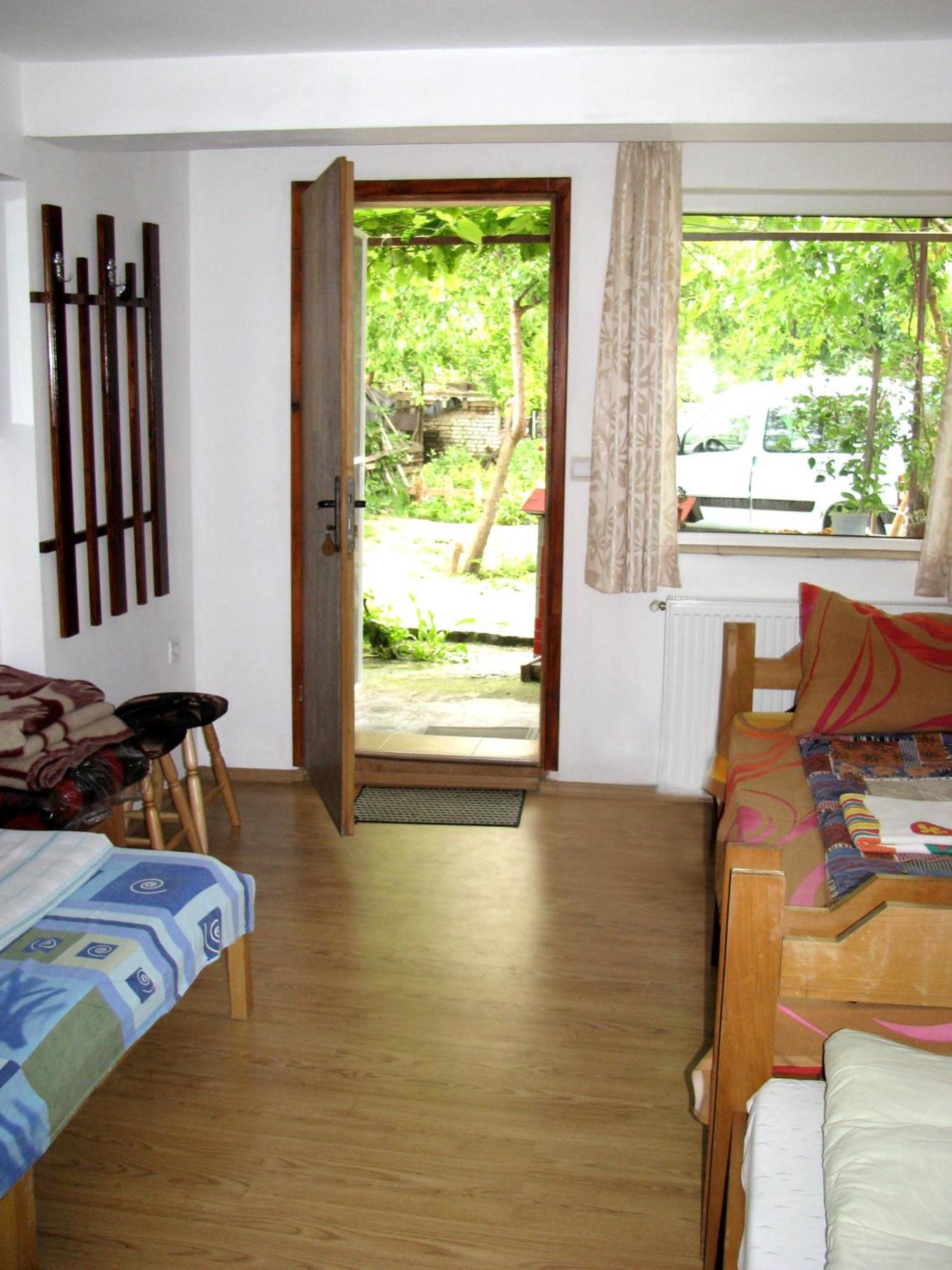 Guest House Familia Szamovodene Kültér fotó