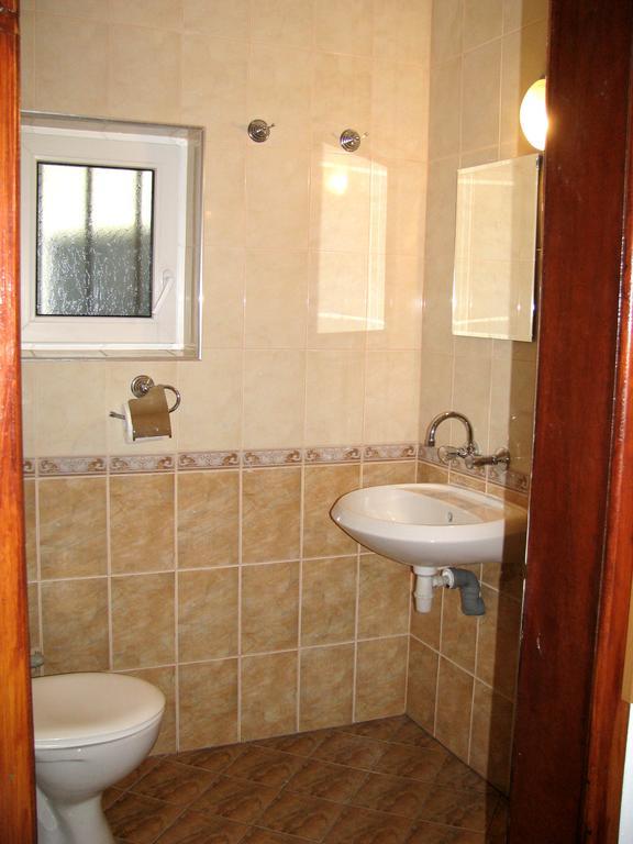 Guest House Familia Szamovodene Szoba fotó